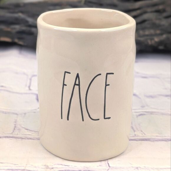 Rae Dunn FACE Ceramic Bathroom Cup Holder - Picture 1 of 8